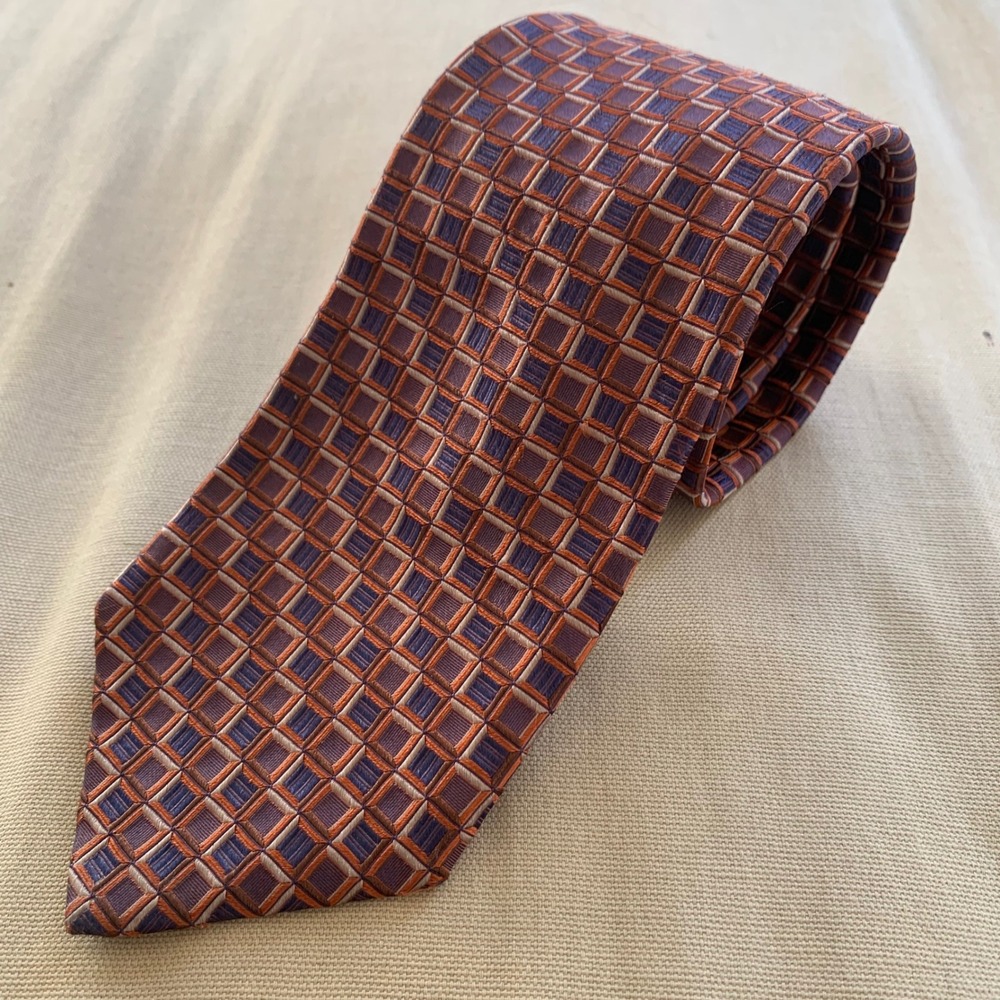 Dion Signature‎ 100% Italian Silk Neck Tie Geometric Made in Canada 3.5" x 62"